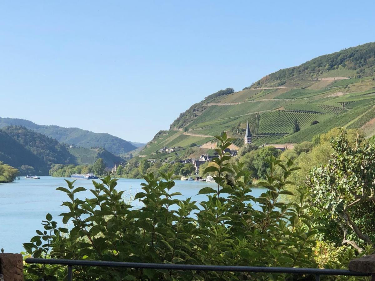 Hotel Garni "Cafe Im Hamm" Zell an der Mosel Exterior photo